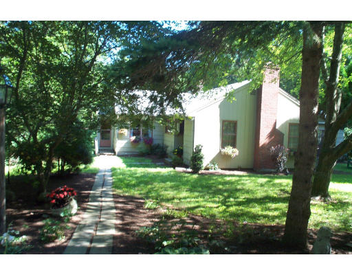 49 Farm Road Sherborn, MA 01770 - Photo 2 of 7 Gallery Image 2