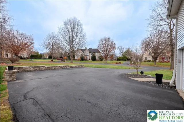 $799,000 | 5046 West Saucon Avenue, Center Valley, PA 18034