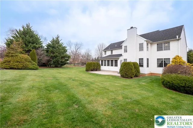 $799,000 | 5046 West Saucon Avenue, Center Valley, PA 18034