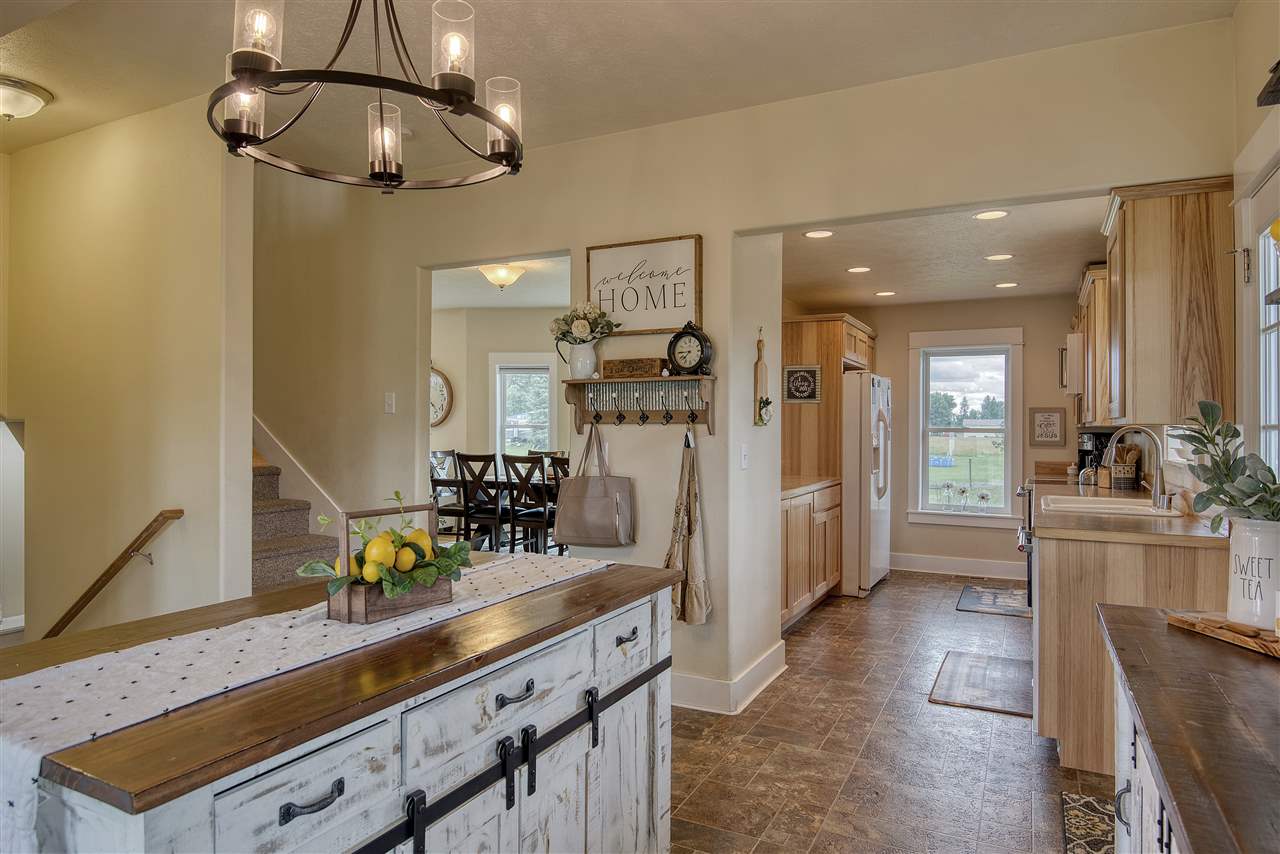 34601 North Short Road Deer Park, WA 99006 - Photo 14 of 50 Gallery Image 14