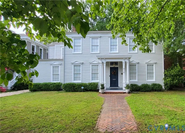 $635,000 | 416 West Washington Street, Petersburg, VA 23803