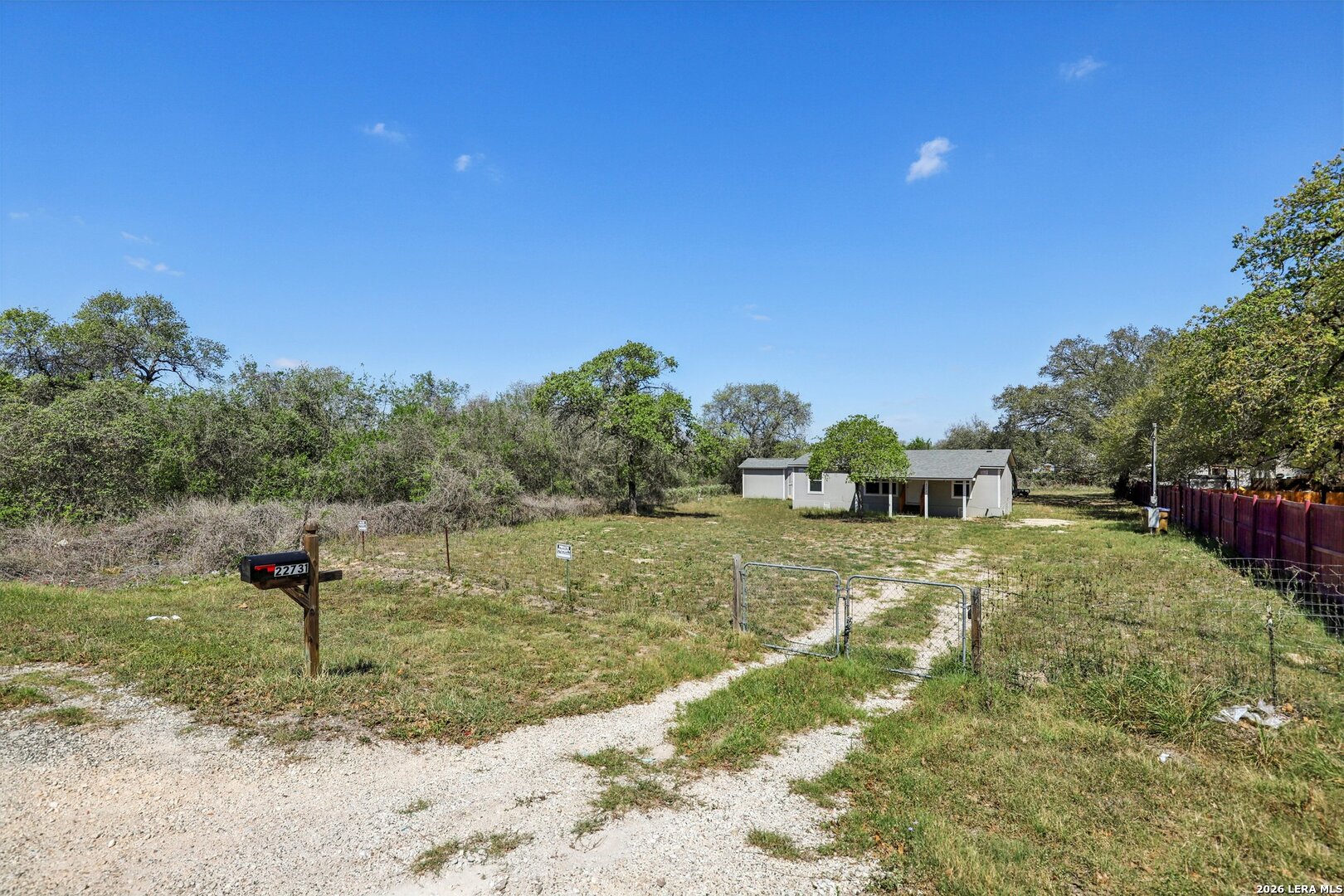 22731 Hickory Shadow Elmendorf, TX 78112 - Photo 2 of 26