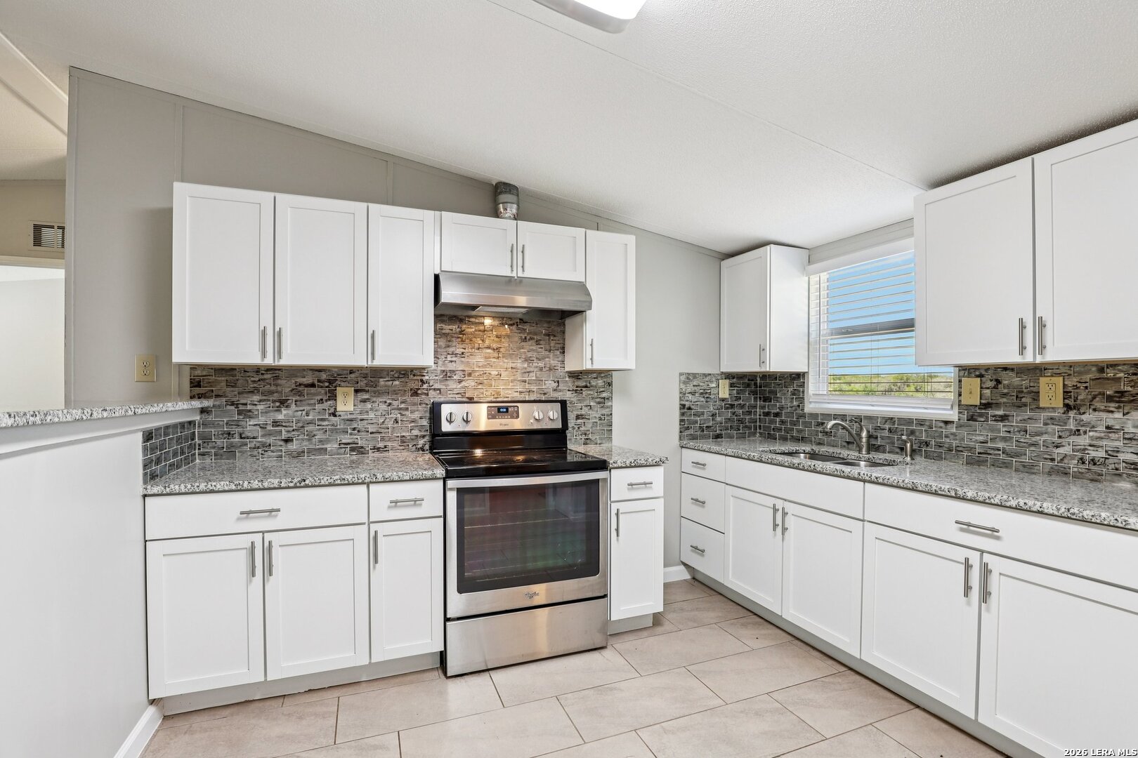 22731 Hickory Shadow Elmendorf, TX 78112 - Photo 8 of 26