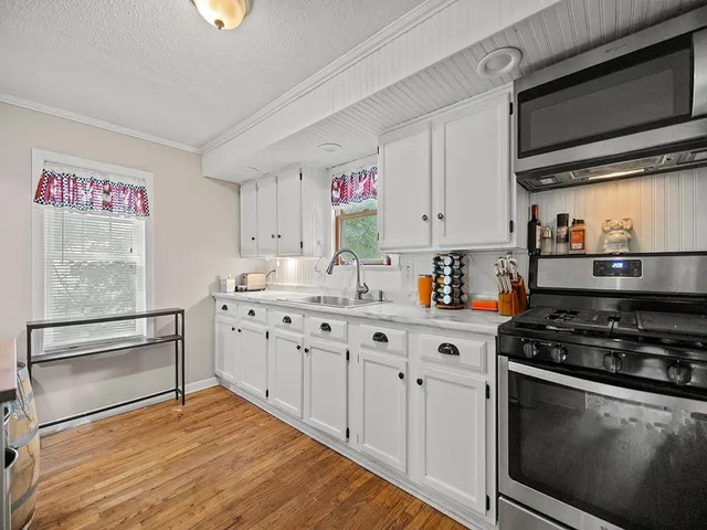 $244,900 | 3223 Halglo Place, Robbinsdale, MN 55422