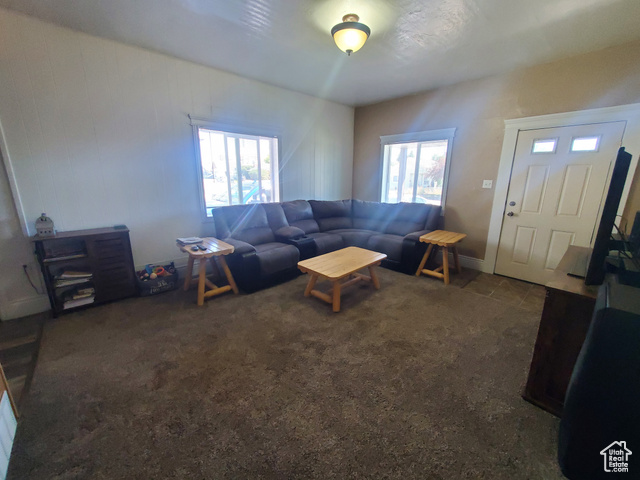 666 Grant Street Montpelier, ID 83254 - Photo 3 of 17