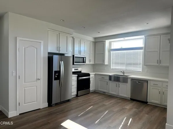 $429,000 | 1585 Cherry Avenue, Unit 100, Oxnard, CA 93033