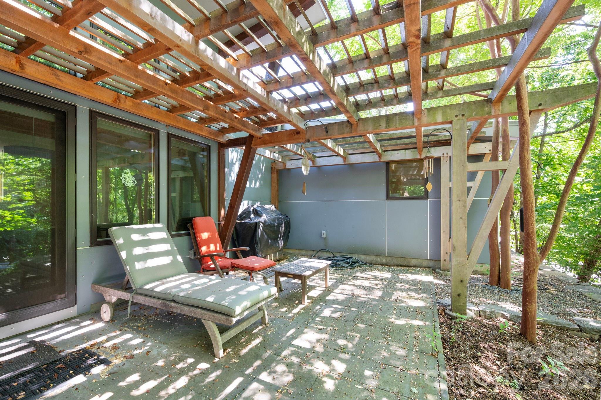 253 Edgewood Road Asheville, NC 28804 - Photo 33 of 38