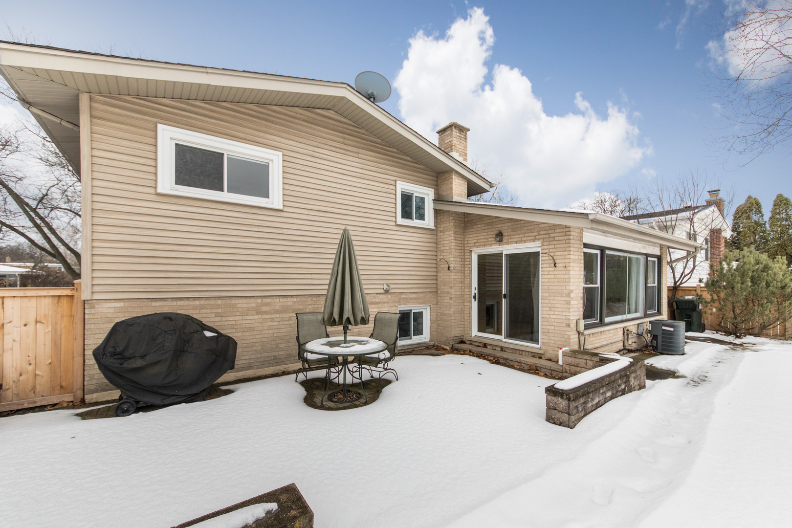 2010 Walnut Street Park Ridge, IL 60068 - Photo 20 of 20 a view of a house with yard and sitting area