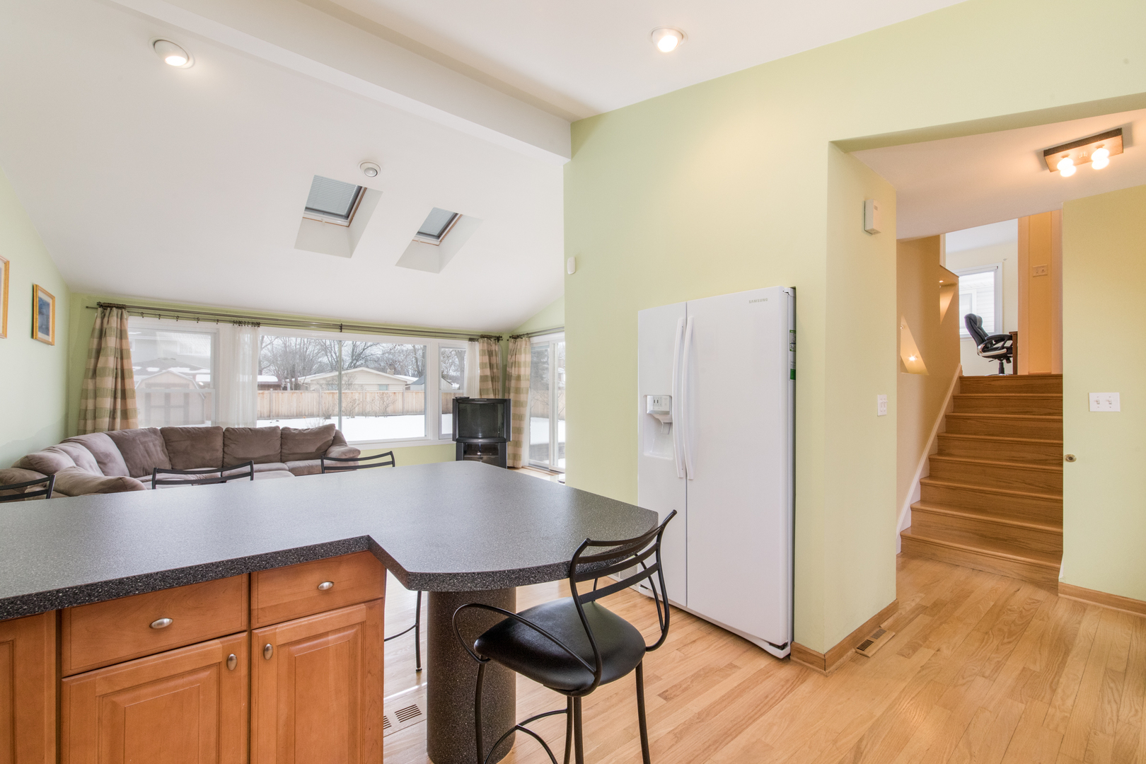 2010 Walnut Street Park Ridge, IL 60068 - Photo 5 of 20 a kitchen with a table and chairs in it
