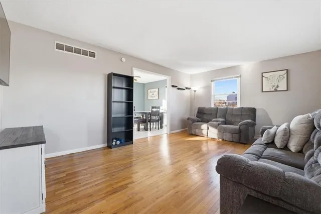 $240,000 | 995 Hurley Street, Peculiar, MO 64078