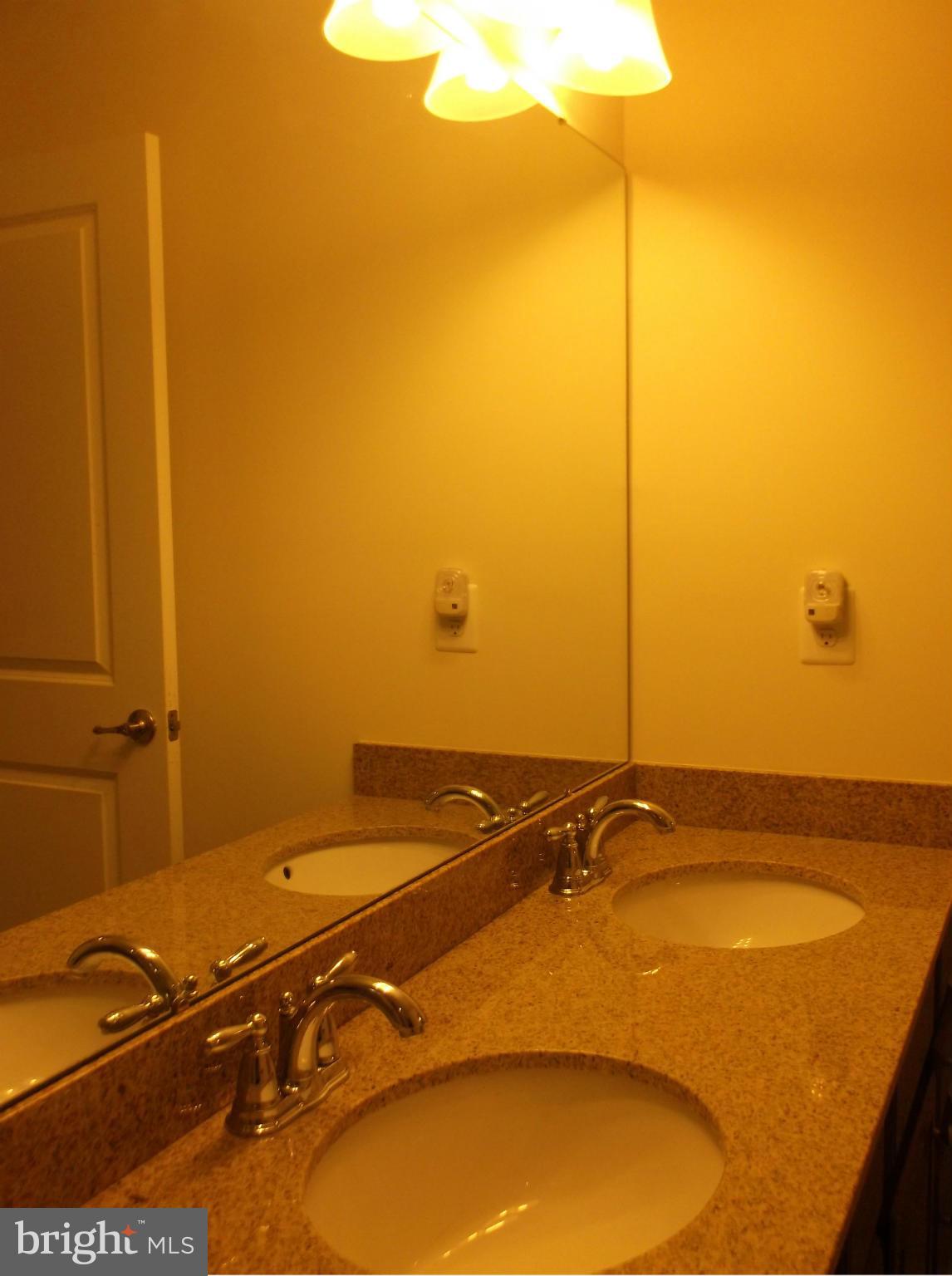 729 Kingsbrook Road Culpeper, VA 22701 - Photo 17 of 26 Bath