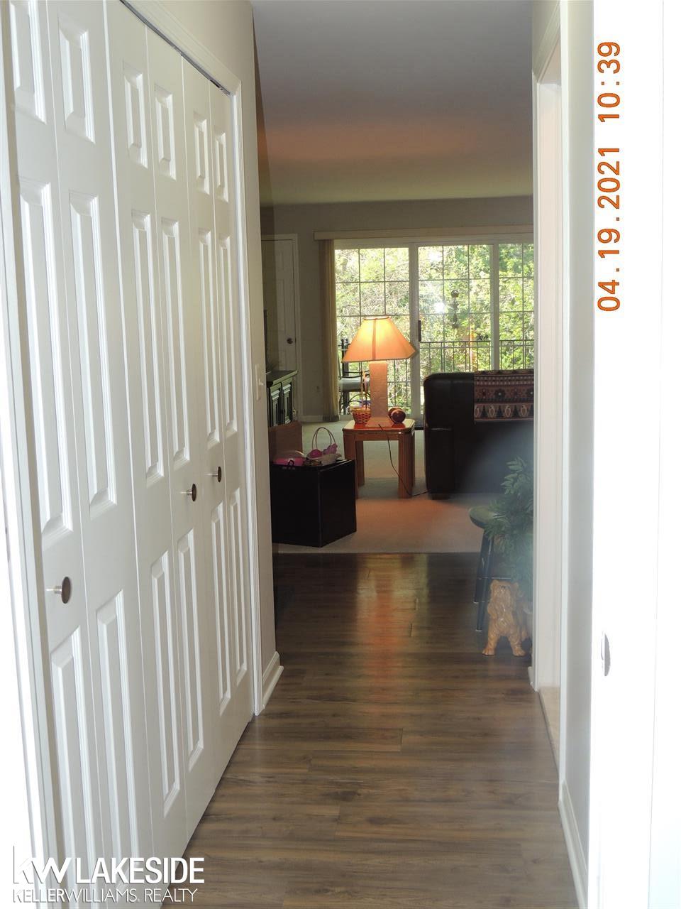 1675 Huntington Park, Unit B Rochester Hills, MI 48309 - Photo 23 of 42