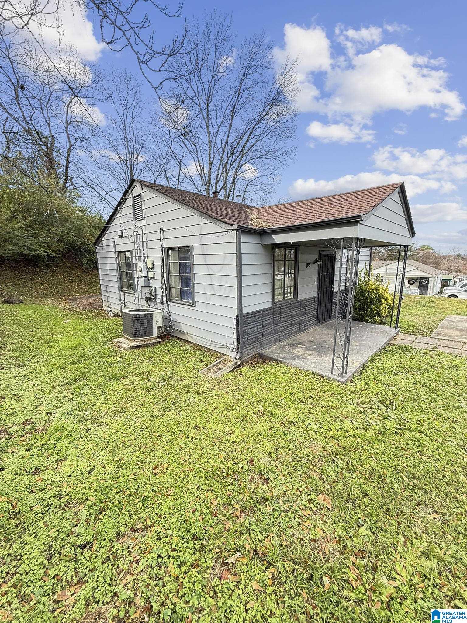 245 Flora Street Southwest Birmingham, AL 35211 - Photo 4 of 24