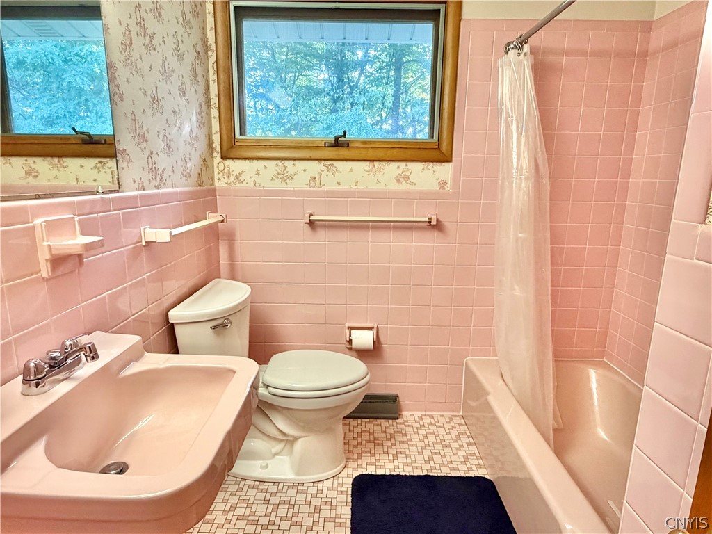 117 Huntshill Road Geddes, NY 13209 - Photo 13 of 20 Gallery Image 13