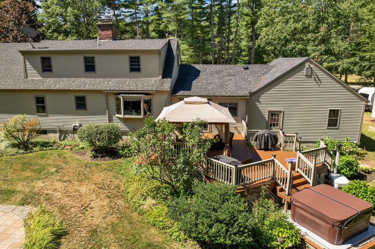 212 Wentworth Road Brookfield, NH 03872 - Photo 2 of 41 Gallery Image 2
