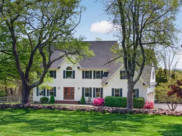 $1,399,000 | 18 Almond Tree Lane, Warwick, NY 10990