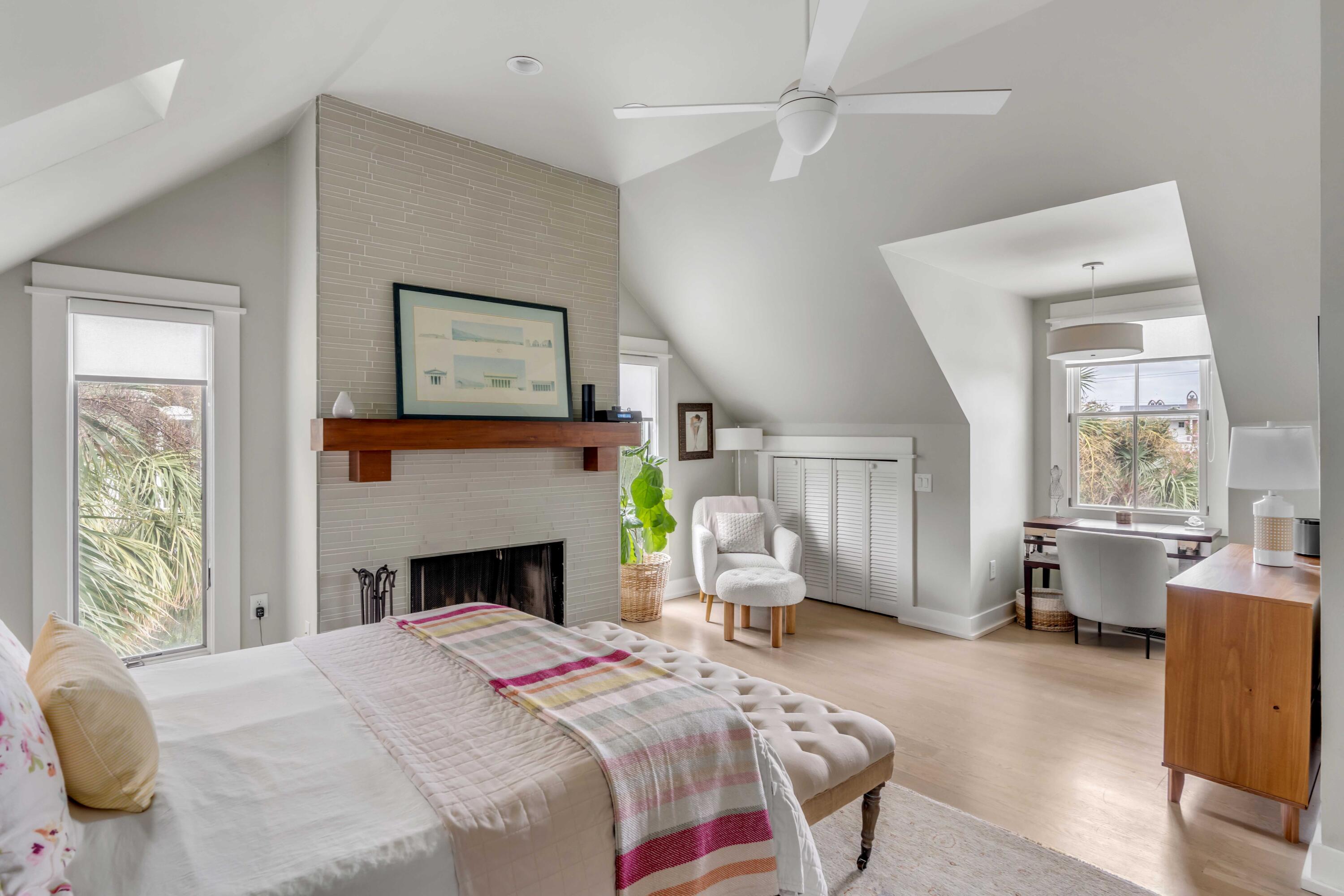 1655 Middle Street Sullivans Island, SC 29482 - Photo 20 of 34 19 DSC05803