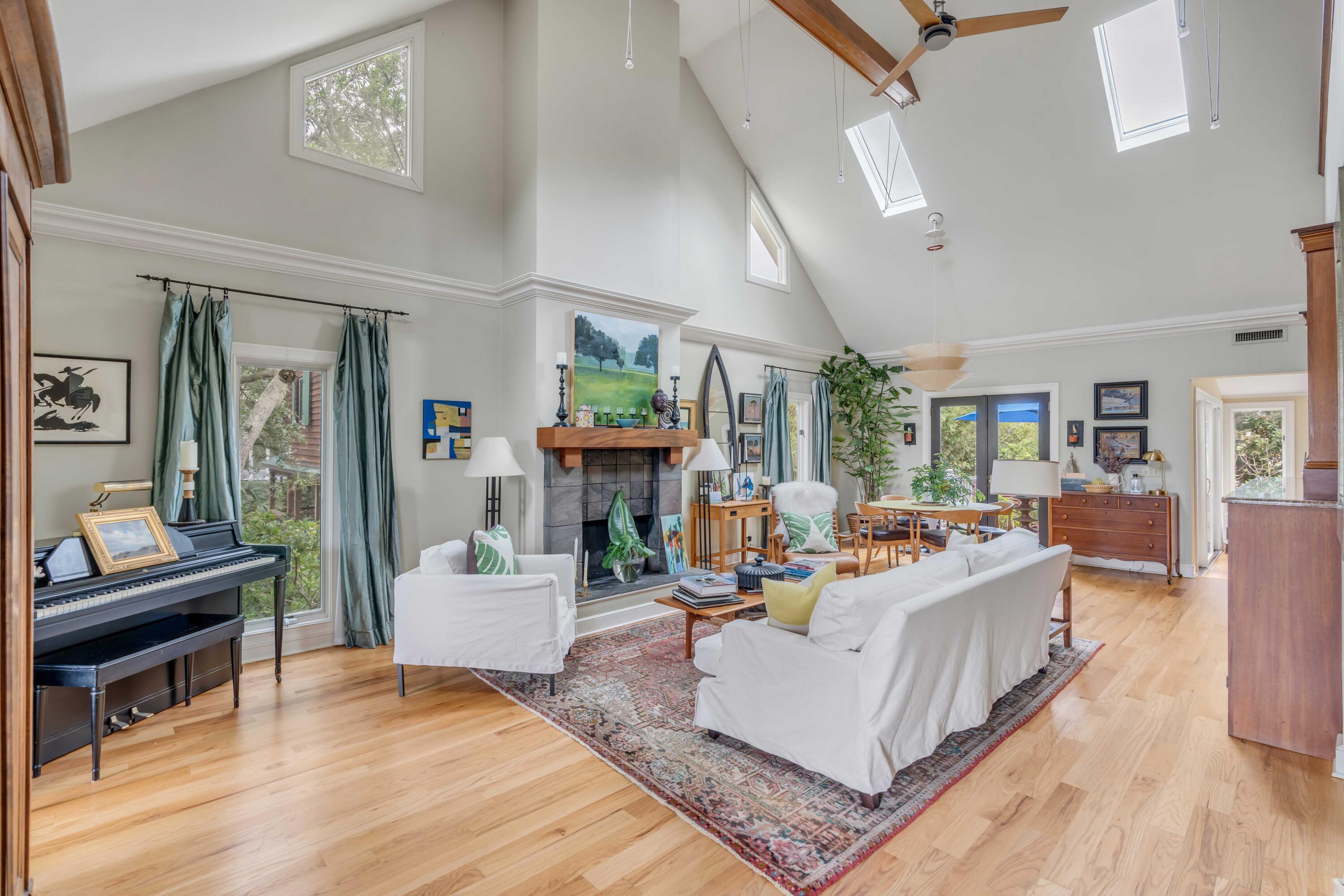 1655 Middle Street Sullivans Island, SC 29482 - Photo 5 of 34 4 DSC05688