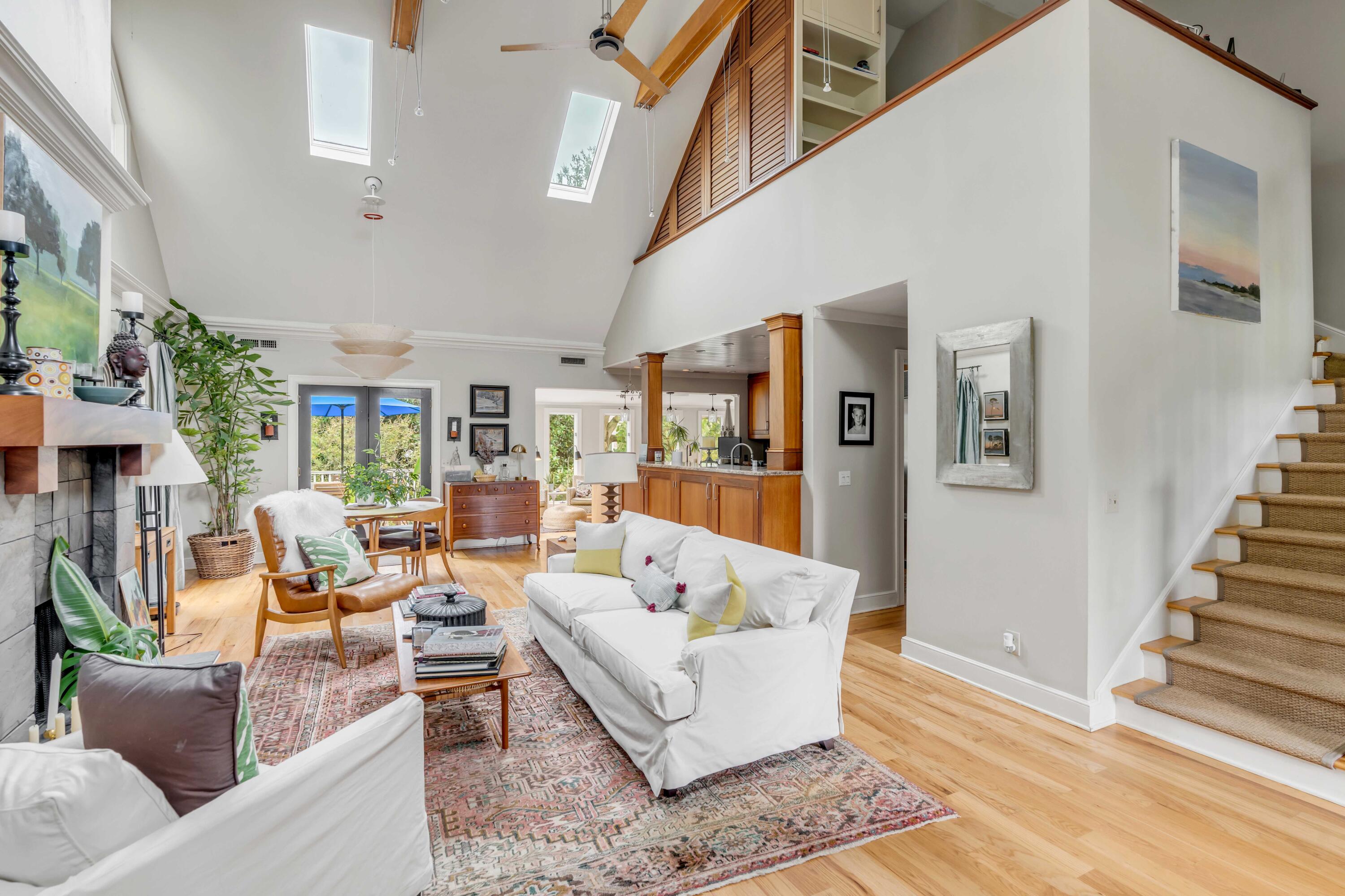 1655 Middle Street Sullivans Island, SC 29482 - Photo 6 of 34 5 DSC05693