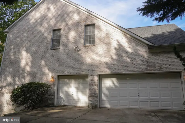 $900,000 | 101 Whistling Wood Court, Accokeek, MD 20607