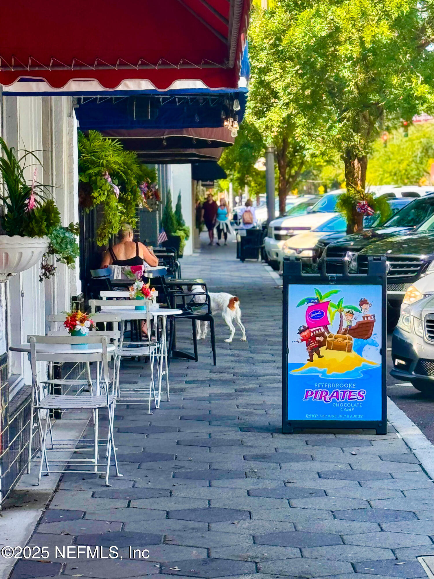 3515 Valencia Road Jacksonville, FL 32205 - Photo 21 of 24 an outdoor space with seating