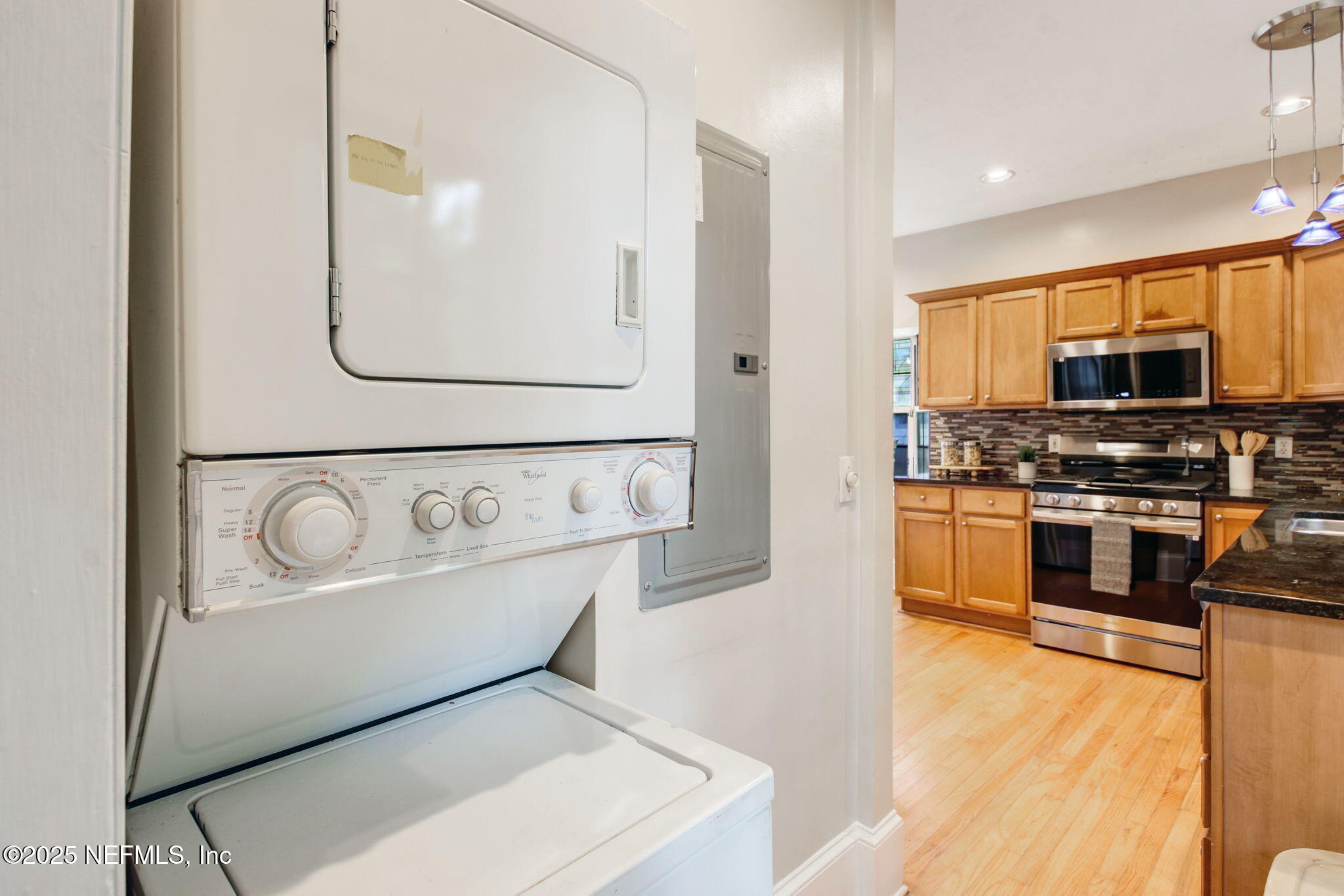 3515 Valencia Road Jacksonville, FL 32205 - Photo 9 of 24 a utility room with washer and dryer