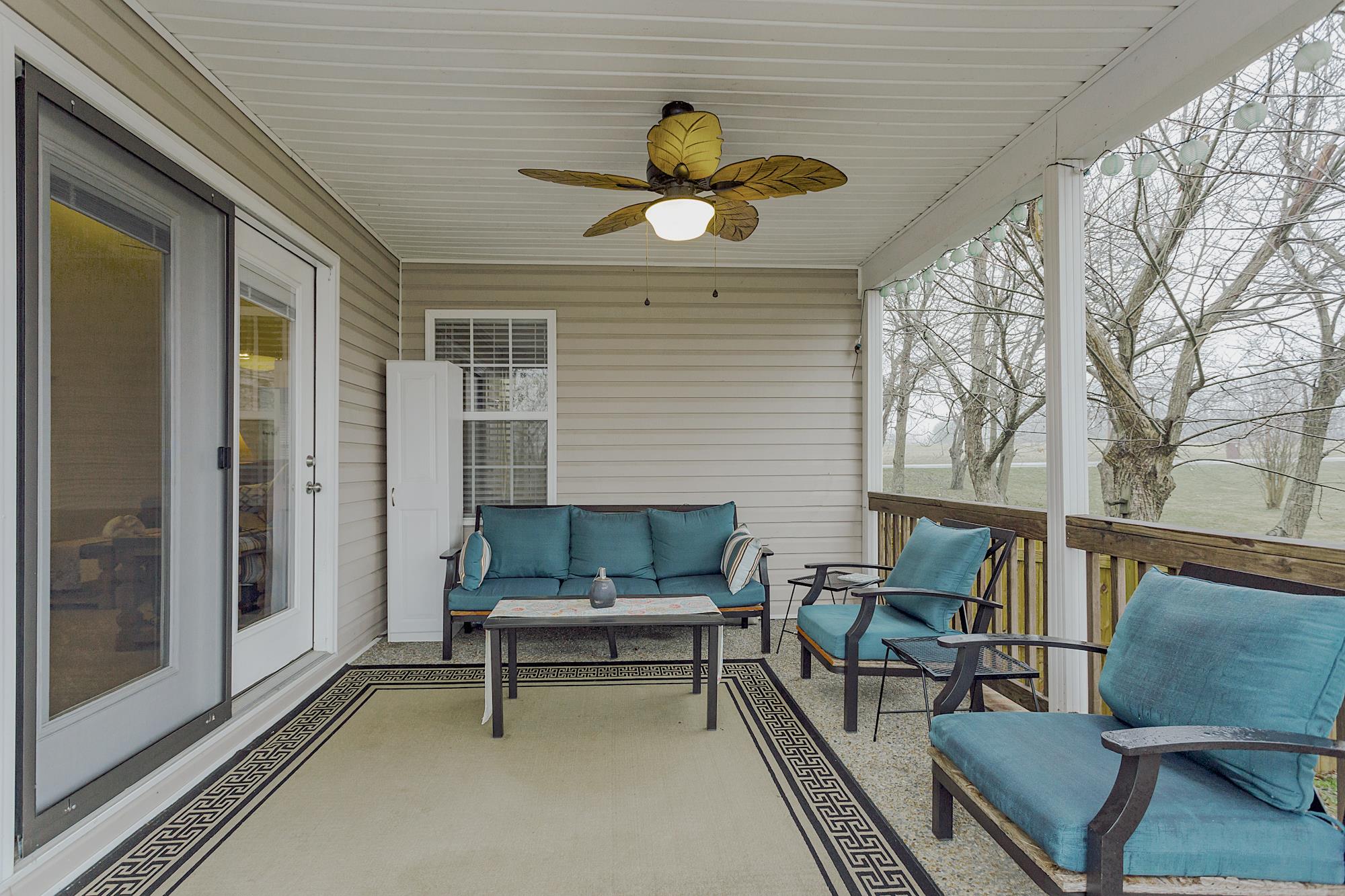 484 Fowler Ford Road Portland, TN 37148 - Photo 26 of 29 a living room filled with furniture