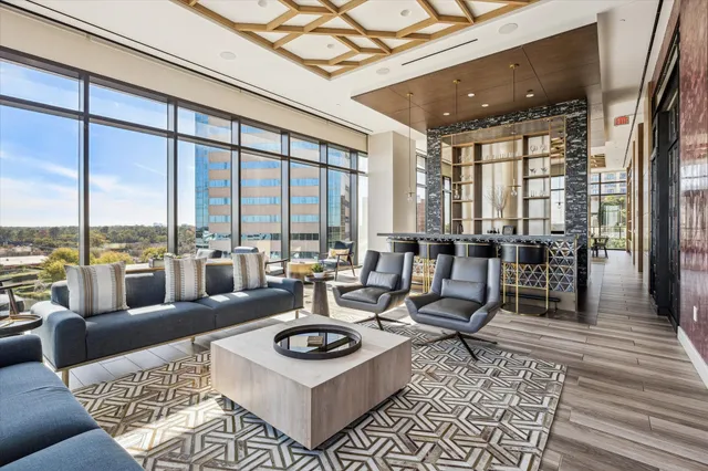 $3,001 | 9757 Katy Freeway, Unit 823, Houston, TX 77024