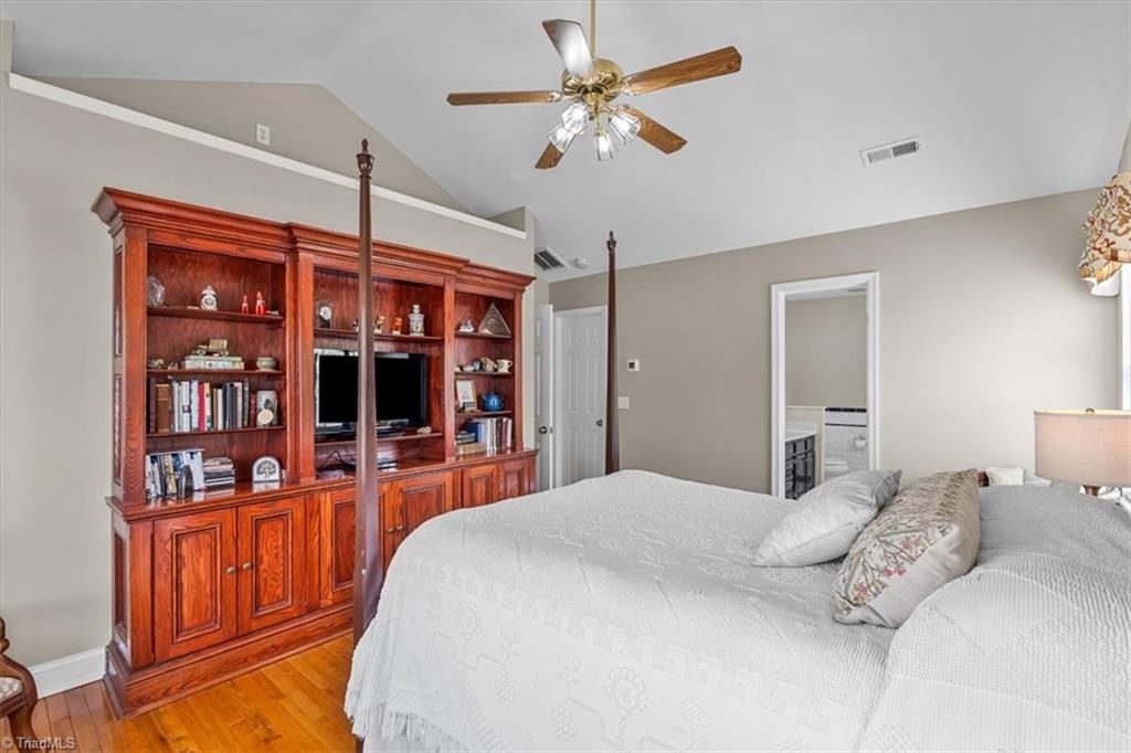 3303 Bardwell Road Greensboro, NC 27410 - Photo 28 of 50