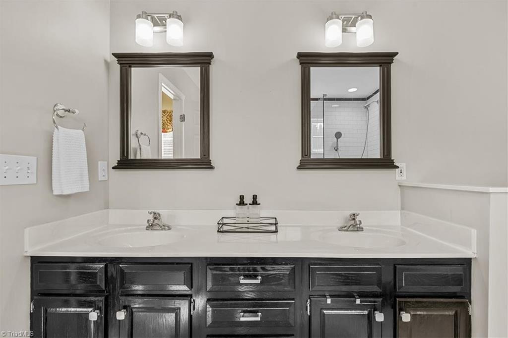 3303 Bardwell Road Greensboro, NC 27410 - Photo 31 of 50