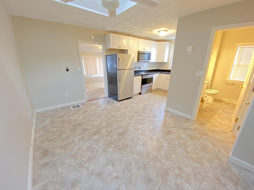 52 South Shore Road Holbrook, MA 02343 - Photo 4 of 19
