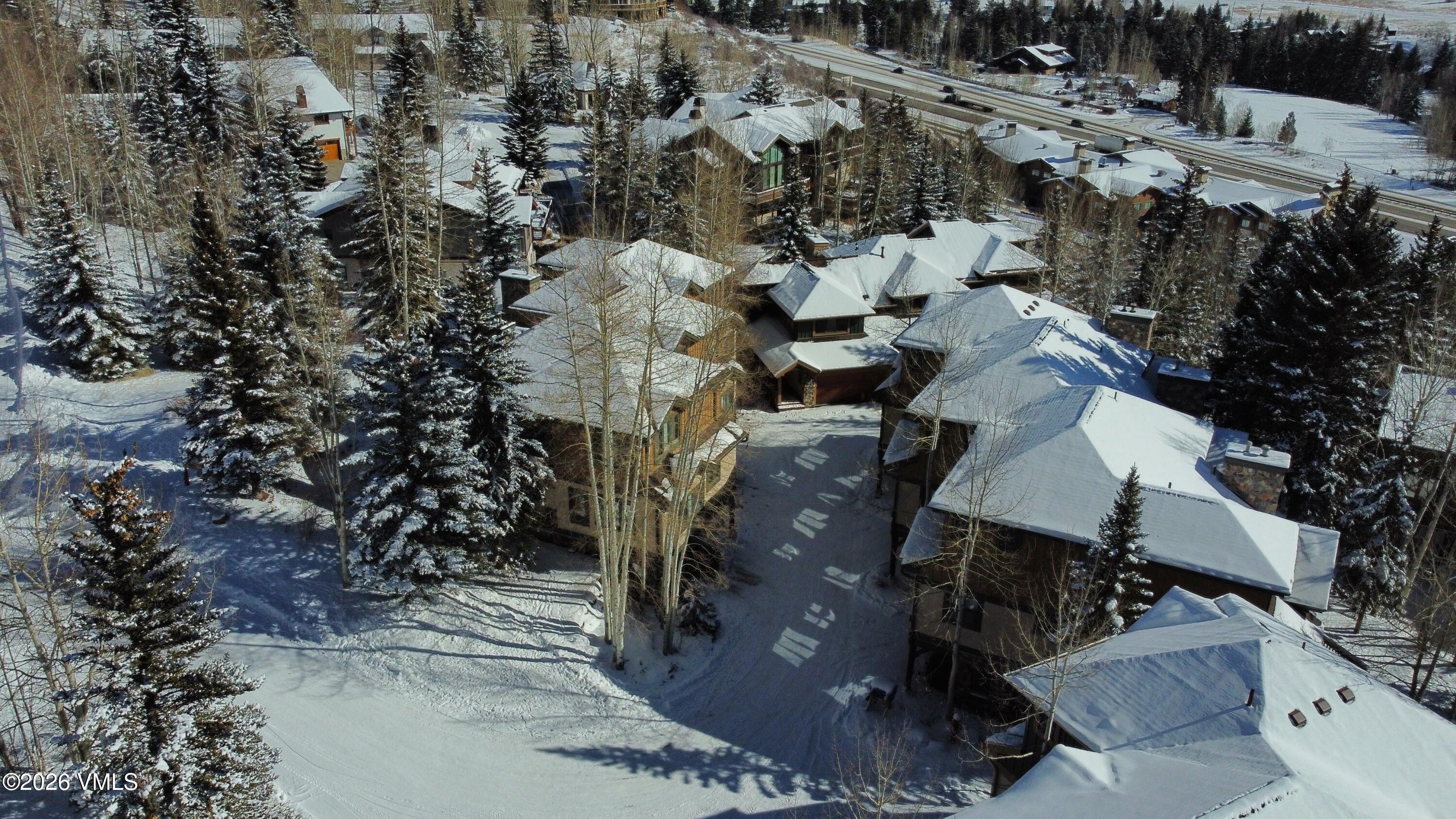 1890 Lions Ridge Loop, Unit 11 Vail, CO 81657 - Photo 6 of 46 Winter 1