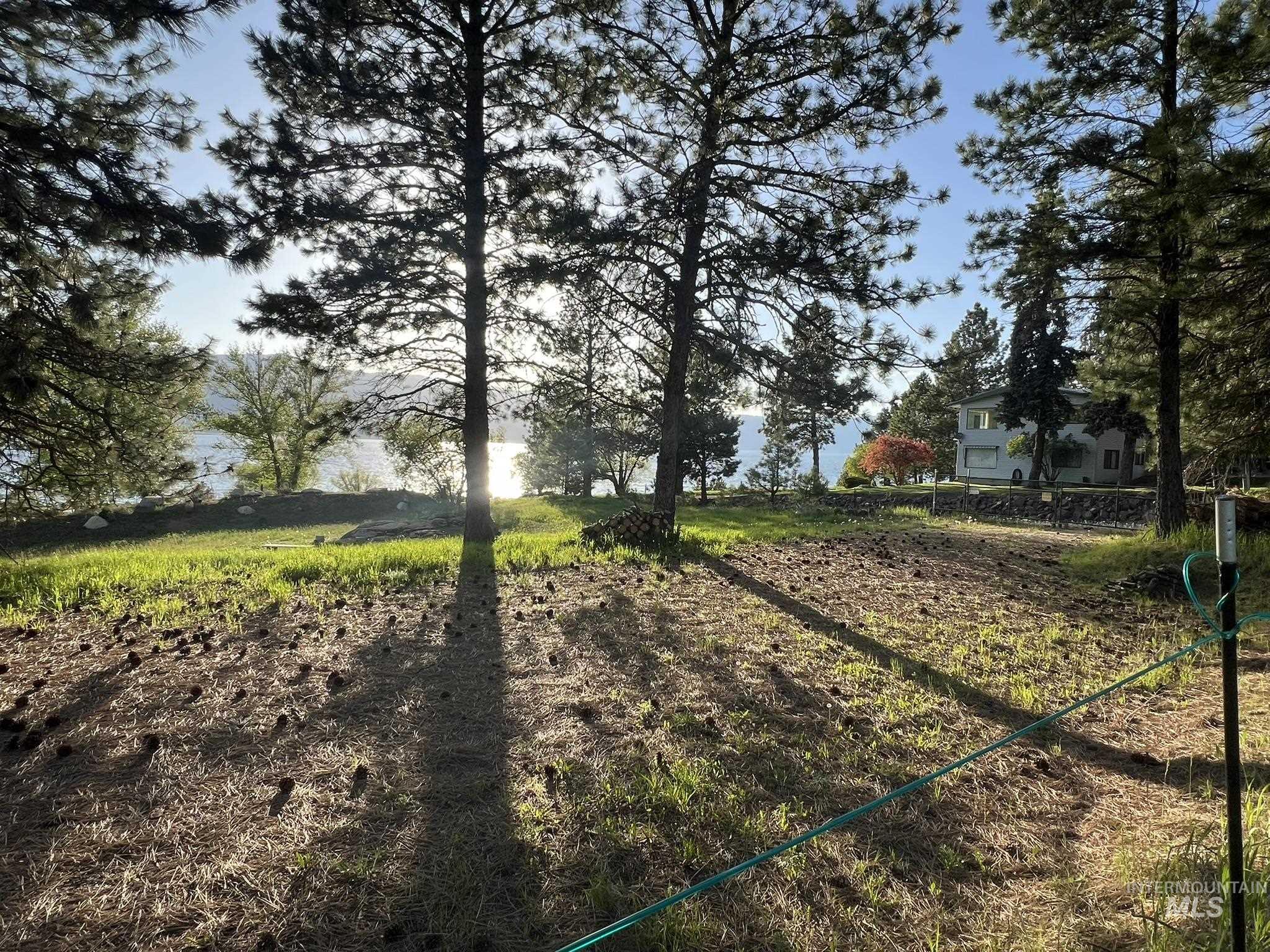 515 Lakeview Avenue Cascade, ID 83611 - Photo 18 of 50