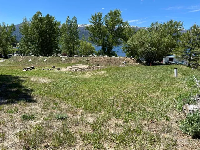 $450,000 | 515 Lakeview Avenue, Cascade, ID 83611