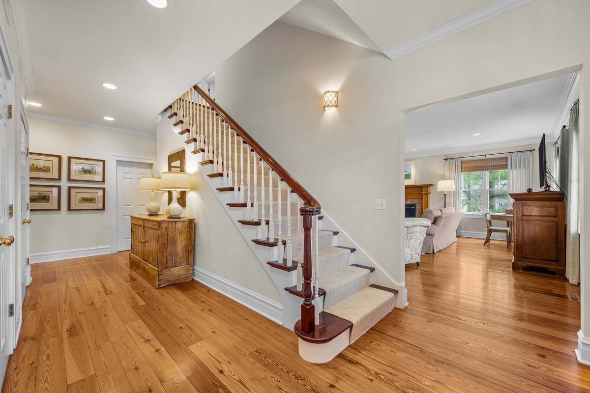 1190 Old Mill Road Lake Forest, IL 60045 - Photo 2 of 29