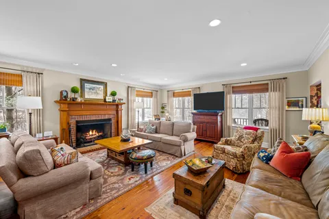 $1,525,000 | 1190 Old Mill Road, Lake Forest, IL 60045