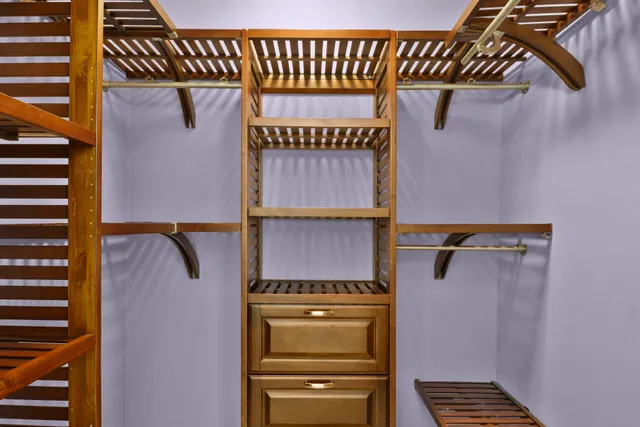 $269,900 | 218 Grand Canyon Drive, Madison, WI 53705