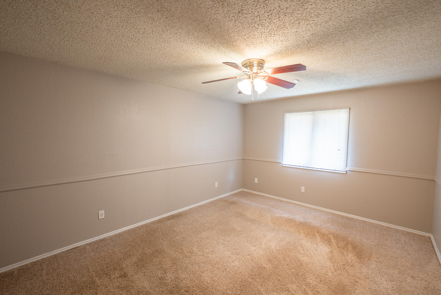 3214 94th Street Lubbock, TX 79423 - Photo 6 of 19 DSC00868