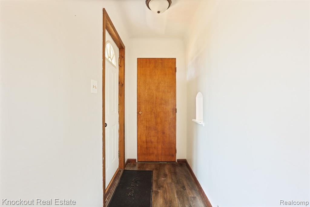 2123 South Reese Road Reese, MI 48757 - Photo 8 of 42
