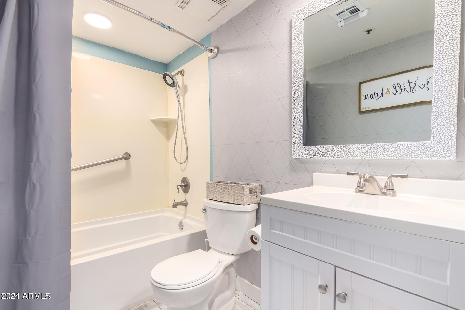 12123 West Bell Road, Unit 318 Surprise, AZ 85378 - Photo 9 of 13 11 - Bell