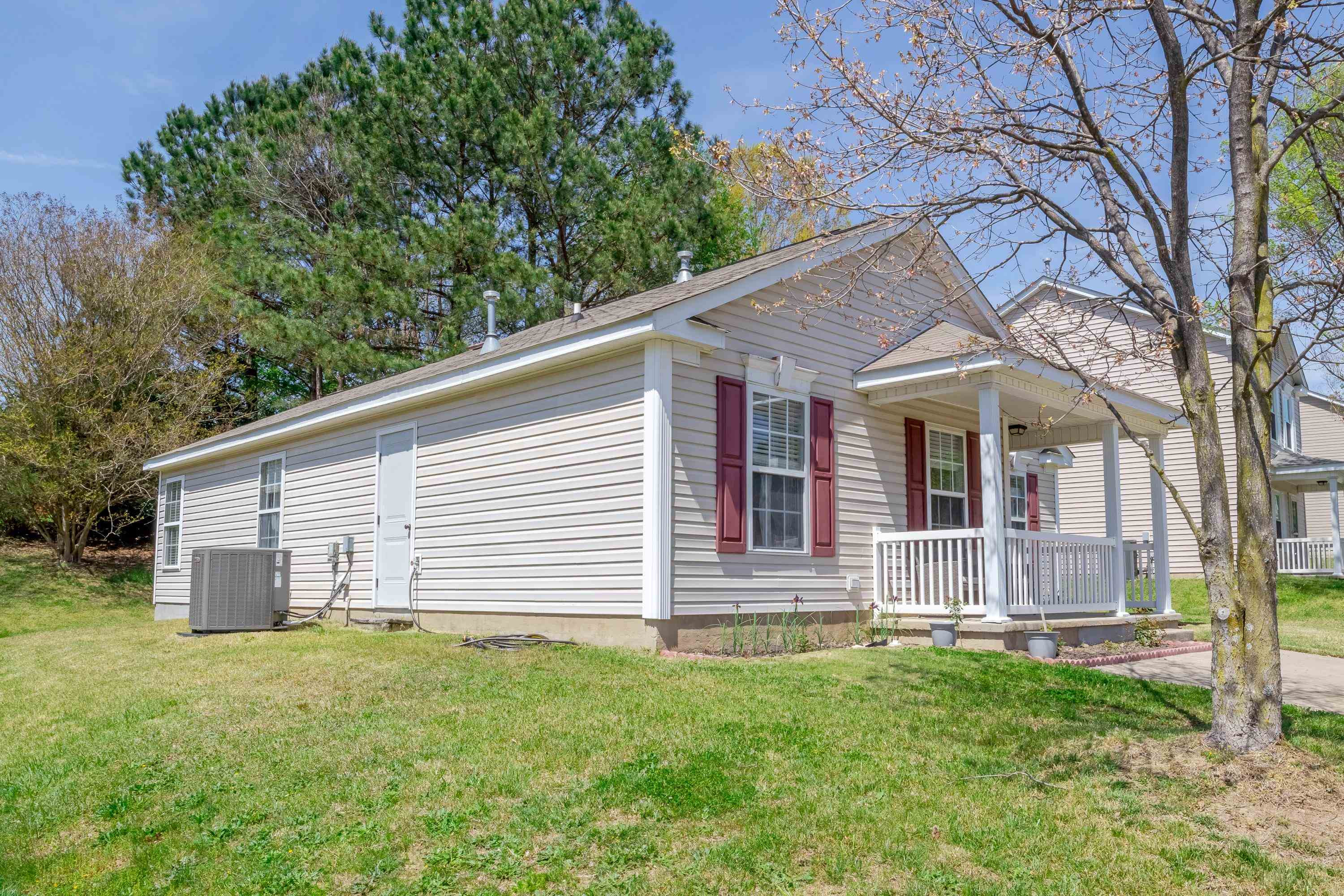 4917 Silverdene Street Raleigh, NC 27616 - Photo 5 of 37 Photo 5