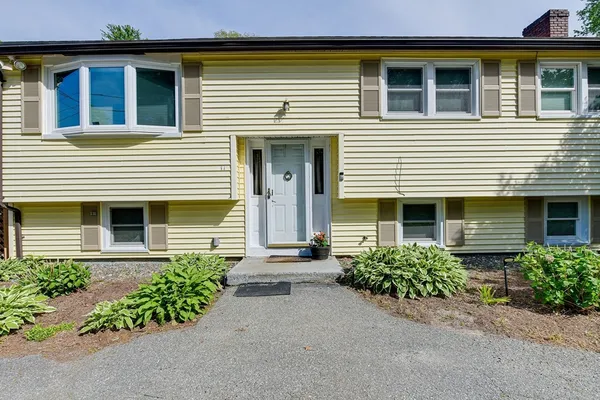 $599,000 | 11 Topliff Street, Billerica, MA 01821