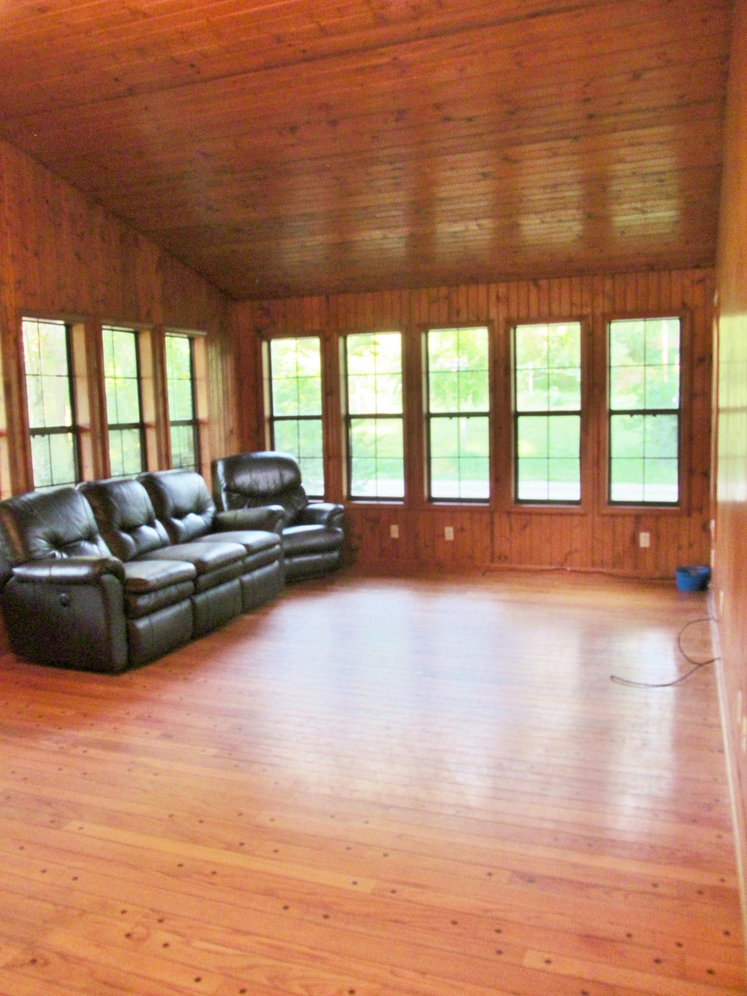 302 Cumberland Road Oliver Springs, TN 37840 - Photo 4 of 37 Gallery Image 4