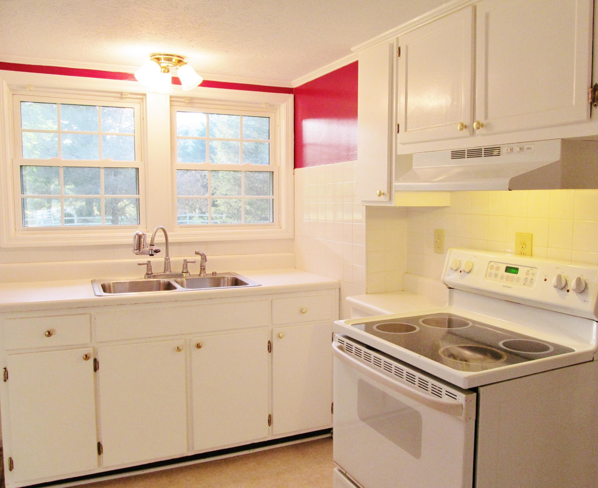 302 Cumberland Road Oliver Springs, TN 37840 - Photo 8 of 37 Gallery Image 8