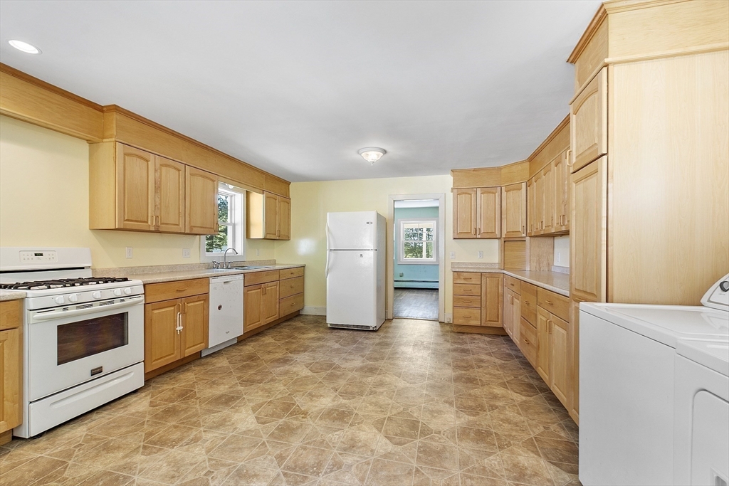 12 Clement Road Townsend, MA 01474 - Photo 12 of 29
