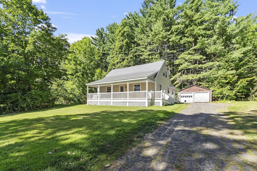 12 Clement Road Townsend, MA 01474 - Photo 4 of 29