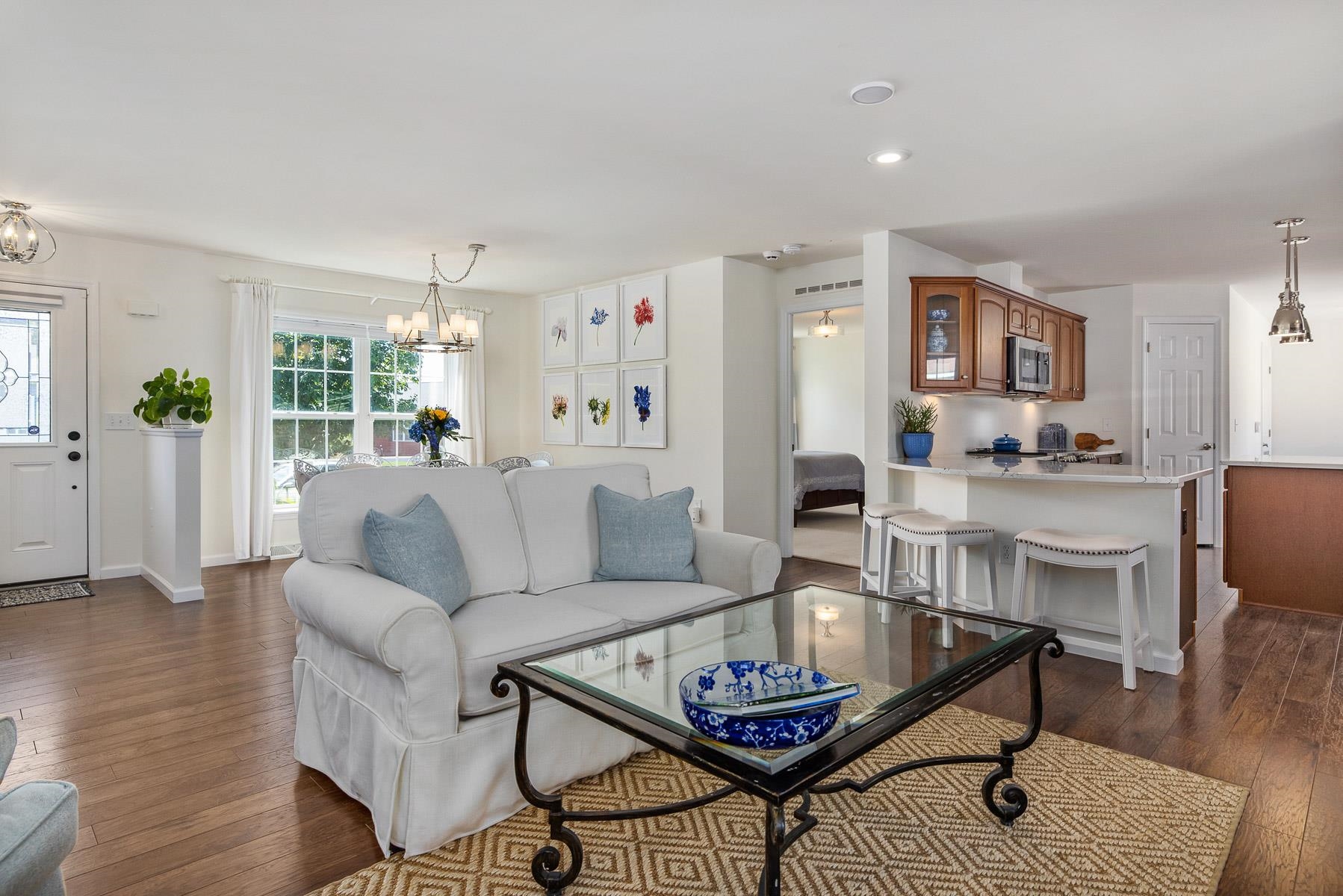 54 Greystone Way North Hampton, NH 03862 - Photo 3 of 31