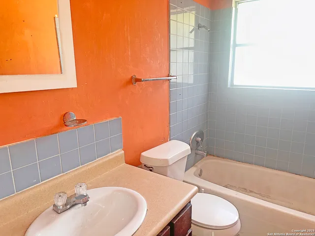 $119,900 | 5027 Vlg Crst Drive, San Antonio, TX 78218