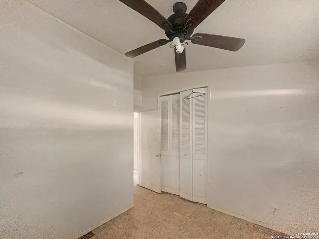 $119,900 | 5027 Vlg Crst Drive, San Antonio, TX 78218