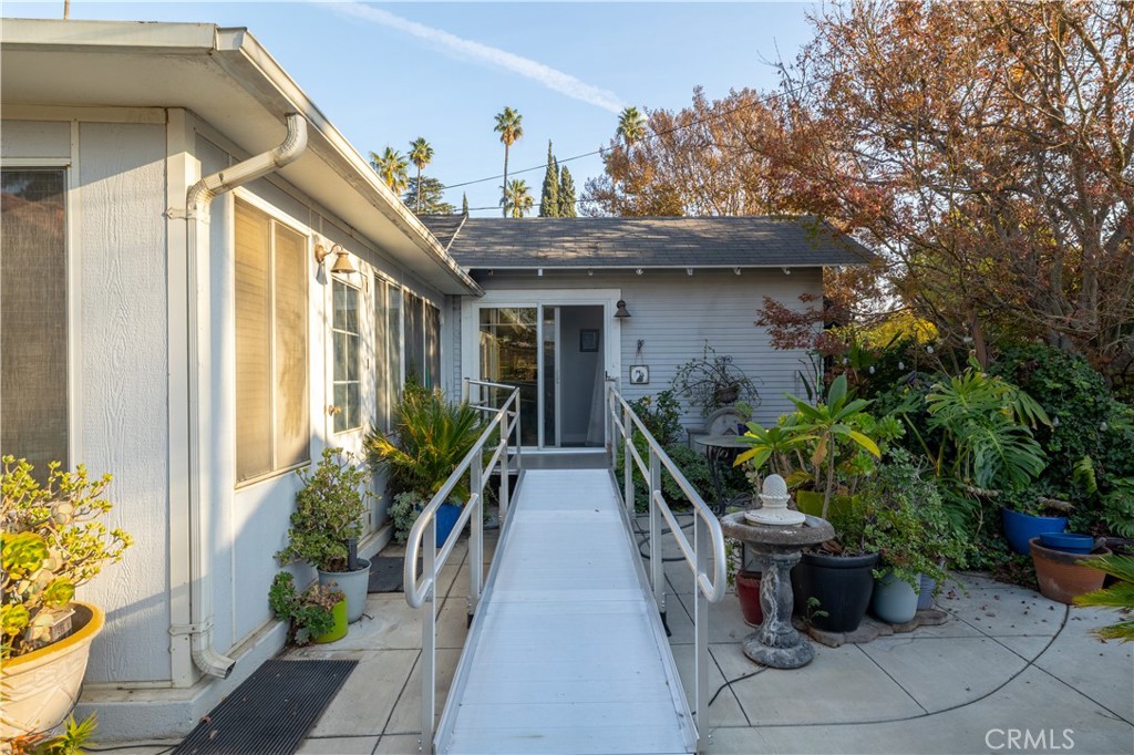 3642 Larchwood Place Riverside, CA 92506 - Photo 29 of 35 a house view with a outdoor space